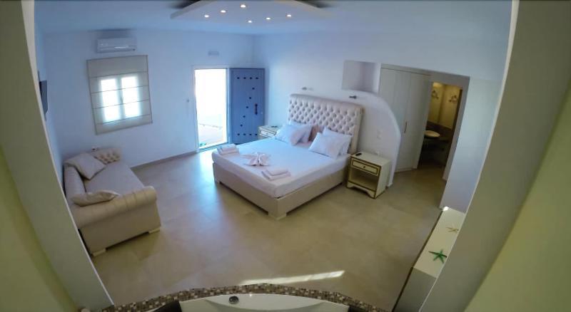 Queen Boutique Suites Mykonos Town Exteriör bild