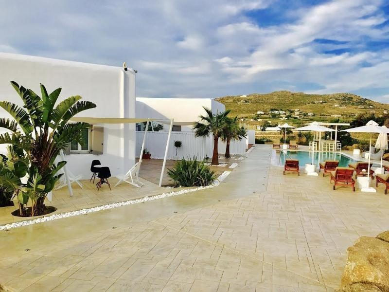 Queen Boutique Suites Mykonos Town Exteriör bild