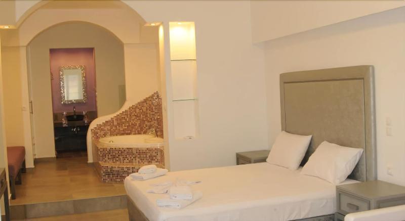 Queen Boutique Suites Mykonos Town Exteriör bild