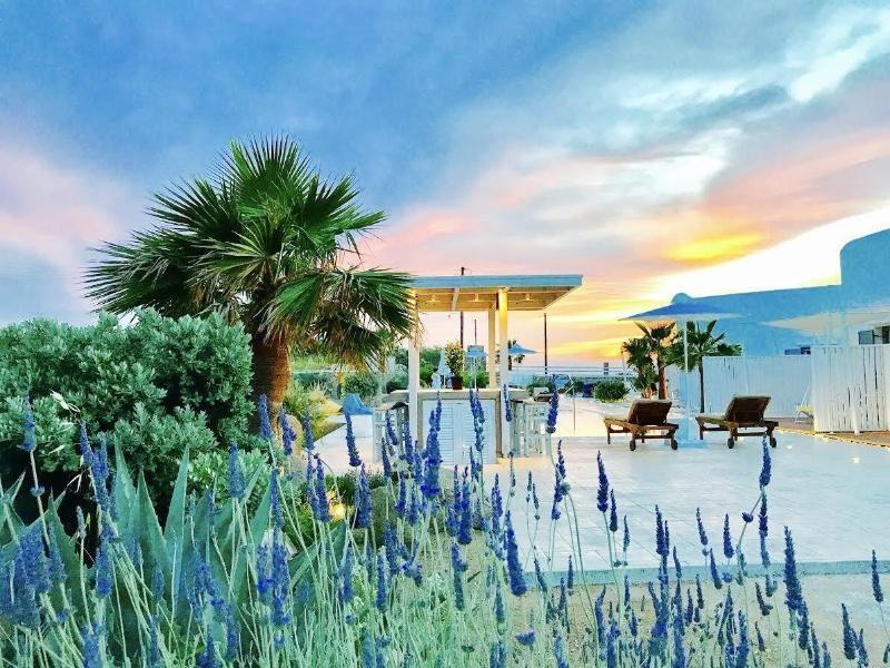 Queen Boutique Suites Mykonos Town Exteriör bild