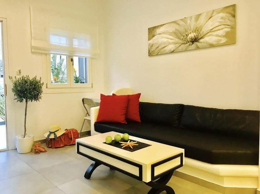 Queen Boutique Suites Mykonos Town Exteriör bild